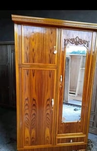 صبغ وتلميع الاثاث الجديد والمستعمل للاتصال على الرقم 07736616708
