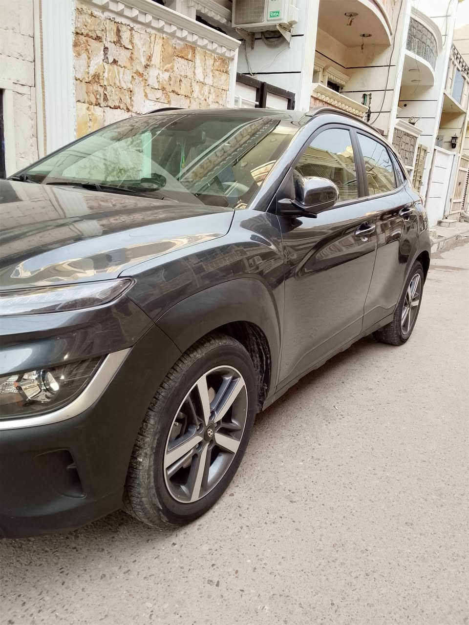 سلام عليكم سياره كونه 2022فول مواصفات فول 1 على 1 بصمه تحكم ستيرن شاشة كار بلي كروز سرعه تحديد مسار كامره دواره اشاير بامري رادارات نقاط عمياء تحديد مسار سياقه ذاتيه تدفئه كشنات بنراما * المواصفات بقيه معروفه 
مكان سياره بغداد سياره باسمي تحويل ثاني يوم 
***********
