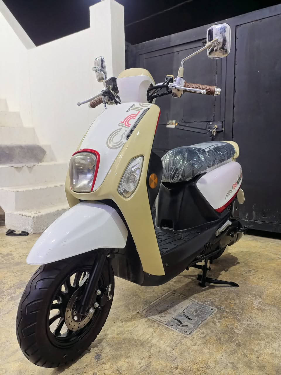 سلام عليكم 

للبيع پولیسی S شريكه ZKH باب اول اصلي 
موديل 2025 بعد جديد ماشي كلش قليل 
مستخدم قليل بعد بل كارتون 📦📦 
شاشه بصمه دراجه ياباني لوك 
نشاط فول دراجه 
سعر تعال خاص شراي خابرني 📞 

مكاني كركوك ❤️ 

***********
***********
