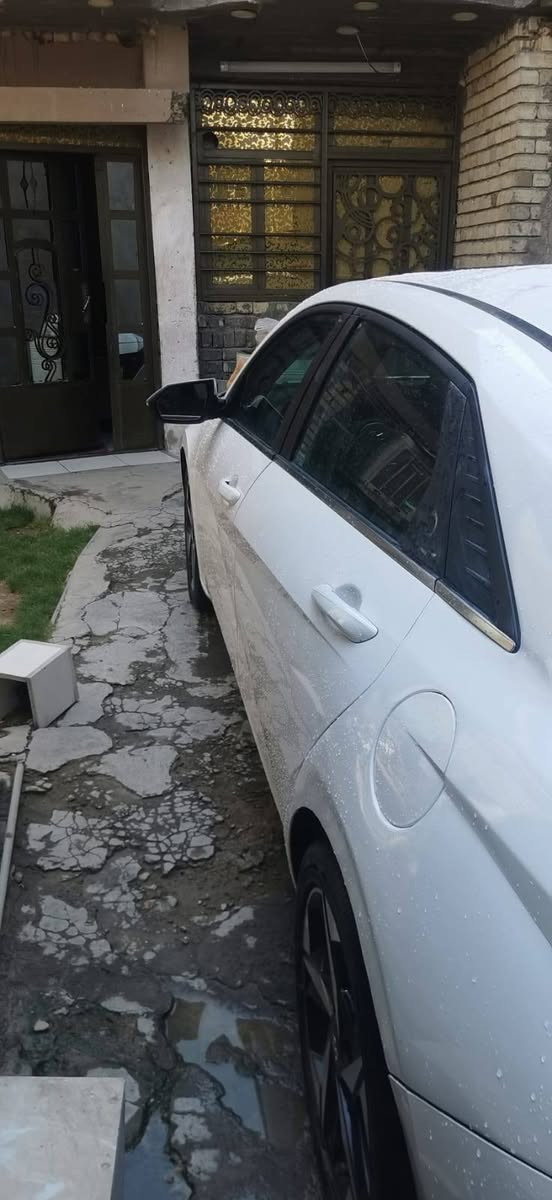 السلام عليكم النترا هايبرد فول لميتد ٢٣ حادث تبديل قبق الصندوق والجاملغ الخلفي السعر ١٣٥ العنوان الدورة ***********
