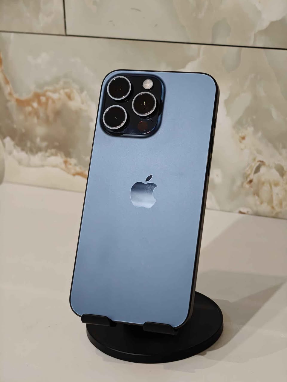 📱 ايفون 15 برو ماكس – نظيف جدًا
🔹 الذاكرة: 256GB
🔋 البطارية: 88%
🔌 عدد دورات الشحن: 503
🔹 الحالة: استعمال نظيف، ما بيه أي ملاحظة
📦 كامل ملحقات

💰 السعر: خاص  بيع او مراوس 

📍 الجهاز مفحوص 100%
📩 للتواصل ع خاص النجف, العراق


**إذا كنت صاحب هذا الإعلان وتريد حذفه لأي سبب، رجاءا أرسل رسالة إلى الدعم الفني**