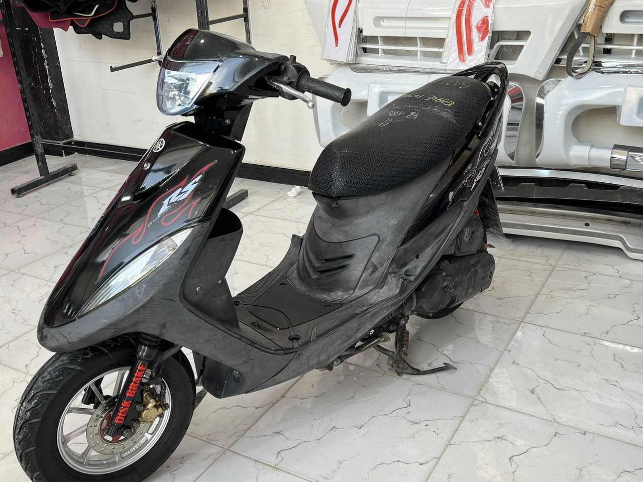 سلام عليكم للبيع ماكس عدله حاويه جاهزه صار سبوع من طالعه من الرمبه اكثر التفاصيل الرقم ***********
