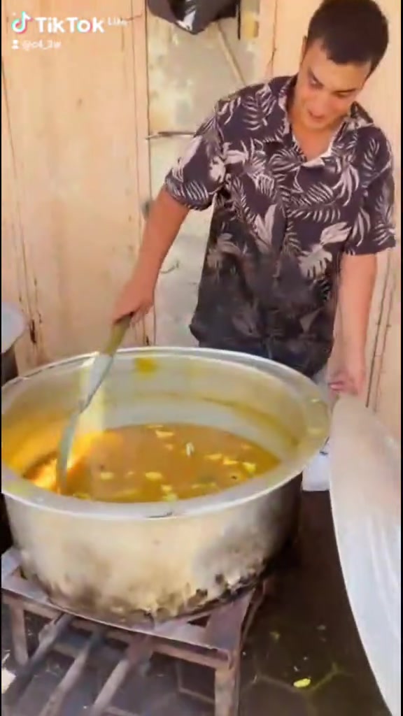 عباس الطباخ ***********
