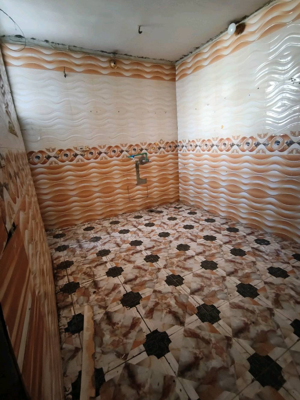دار للايجار حي الفارس قرب الملعب
مساحة البيت 100م طابق ونص
الطابق الاول
استقبال + مطبخ + صالة + غرفة نوم + صحيات
الطابق الثاني
غرفة نوم + صالة كبيرة

العنوان : حي الفارس _ قرب الملعب _ اول فرع من جهة الحزام الاخضر

تفاصيل اكثر على الرقم
*********** واتساب
