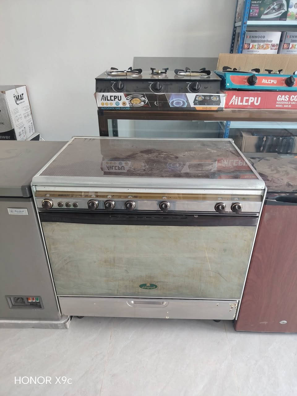 غراض مستخدم وجديد للبيع الاستفسار عل رقم 📱 ***********
