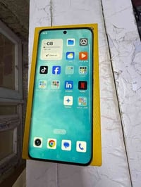 realme 13 pro + 5G ريلمي 13 ذاكره 512 عشوائيه 12 سعر 275 07832495113