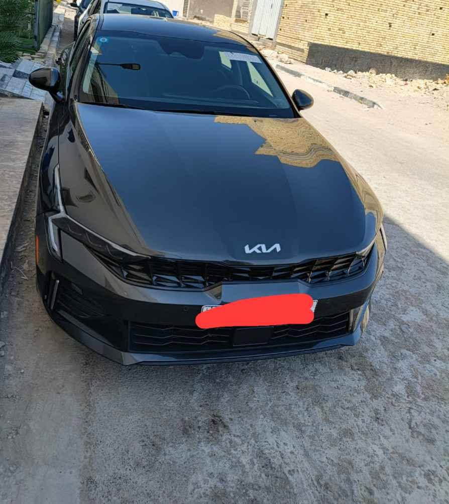 كي فايف 25 وارد أمريكي طابه بتقرير غرق سيارة ماماشيه 4000 زيرو كفاله عامه من الشخط من الصبغ من البارد نص فول بصمه رادارات اماميه وخلفية مكينه 2500 تنفس طبيعي سيارة جديده بمعنى الكلمه رقم بصرة حرة
***********. السعر 175$ البصرة, العراق
