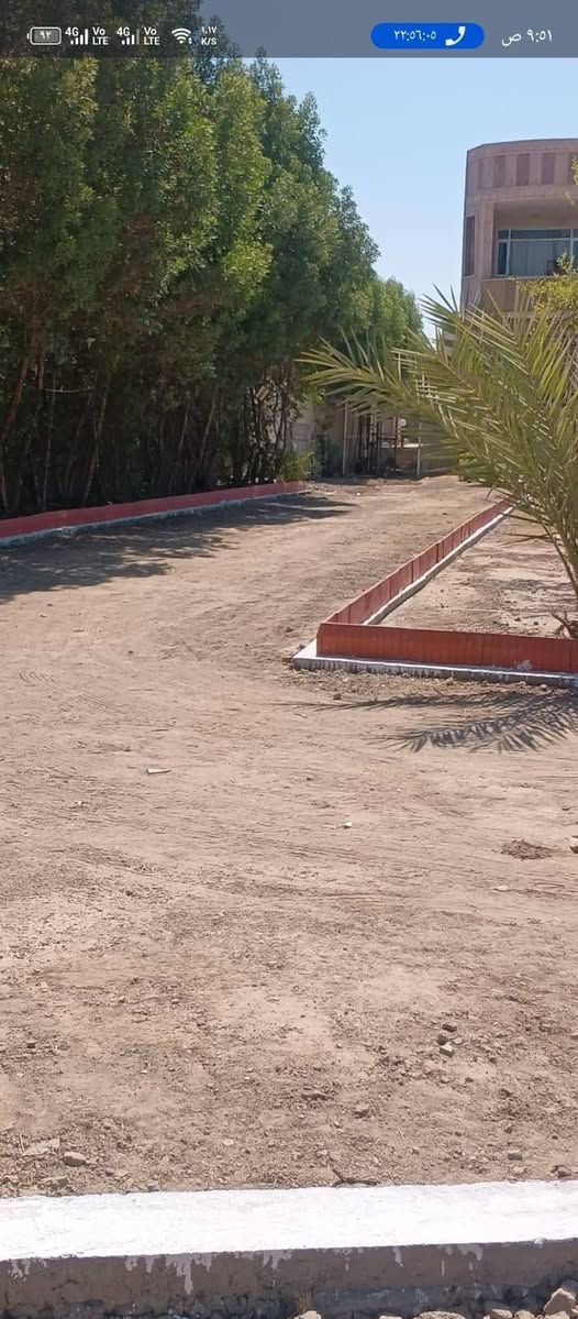 للبيع مزرعه  شغل درجه اولئ طابو صرف سند 25بستان تحويل بالطابو  2300متر تحتوي علئ دار  بناء طابوق مساحه 225متر  طابقين ونصف 6غرف مع ملحقاتها الواجهات والارضيات جميعها مرمر  تركي  مسيجه بالكامل بلوك والممرات صب رفت المزرعه علئ شارعين مبلطه العنوان بغداد الرصافه طريق السياحي تبعد عن حي البتول 10دقائق تبعد عن الشط 300متر  الاستفسار فقط علئ التلفون***********
