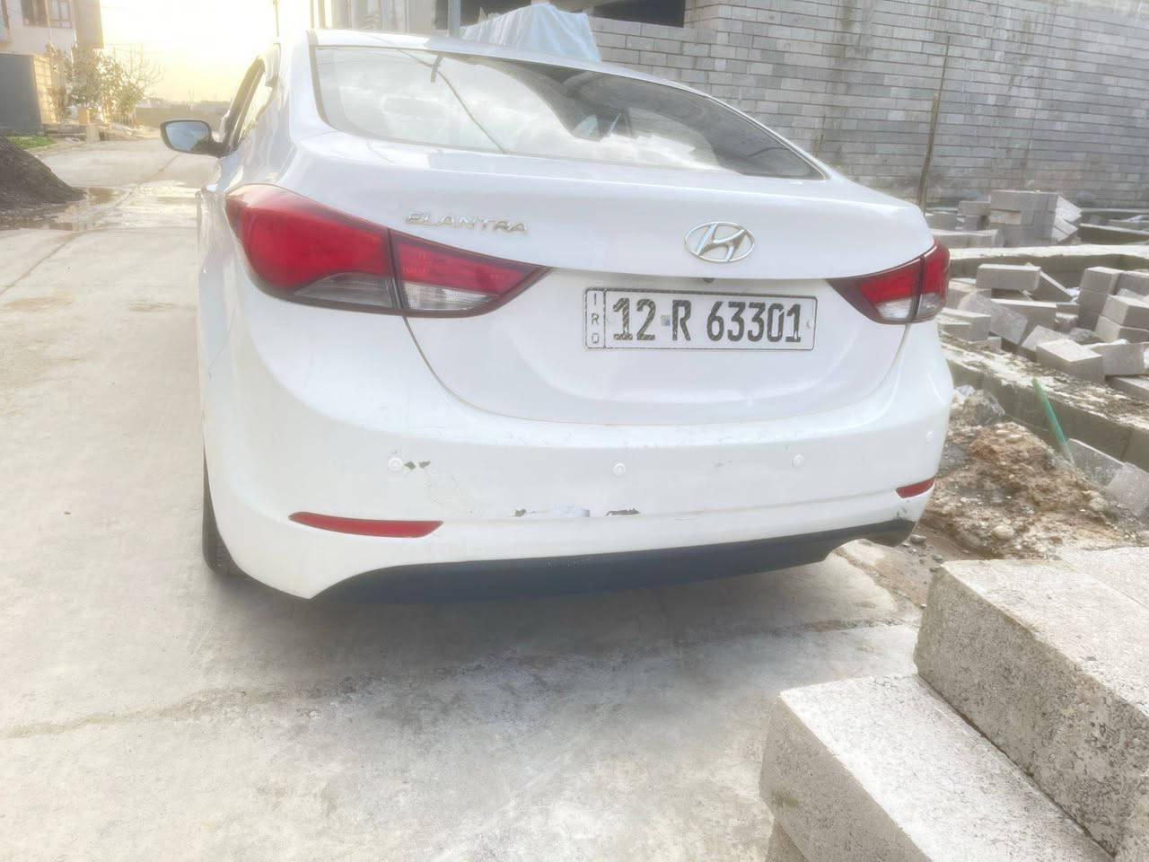 السلام عليكم النترا خليجي موديل 2016 محرك 1600 باسمي رقم انكليزي نينوى كابون بانزين 
بيها صبغ باب السائق والجاملغ والبوند امبدل. السعر 107 وبيها مجال قليل.
مكان السياره موصل.
***********
