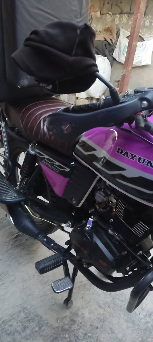 سلام عليكم دايون 2023 طالعه ب25 شهر 10اوراق وكيل الصقر الذهبي  جديد مكان نجف السعر خاص تواصل رقم ***********
