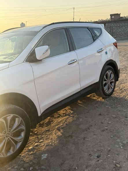 سنتافي ٢٠١٣ رقم أربيل باسمي هزه جديده
سنويه جديده   محرك ٢٤٠٠ 
مصبوغ عام 
تحكم إستيرن  
كأمره. شاشه 
مري شفط إشاره بالمري 
ترحيب  دخول ذكي 
صدر جديد كهربائيات كلها شغاله 
السعر  ١١٥ وبيهامجال😌***********
***********
