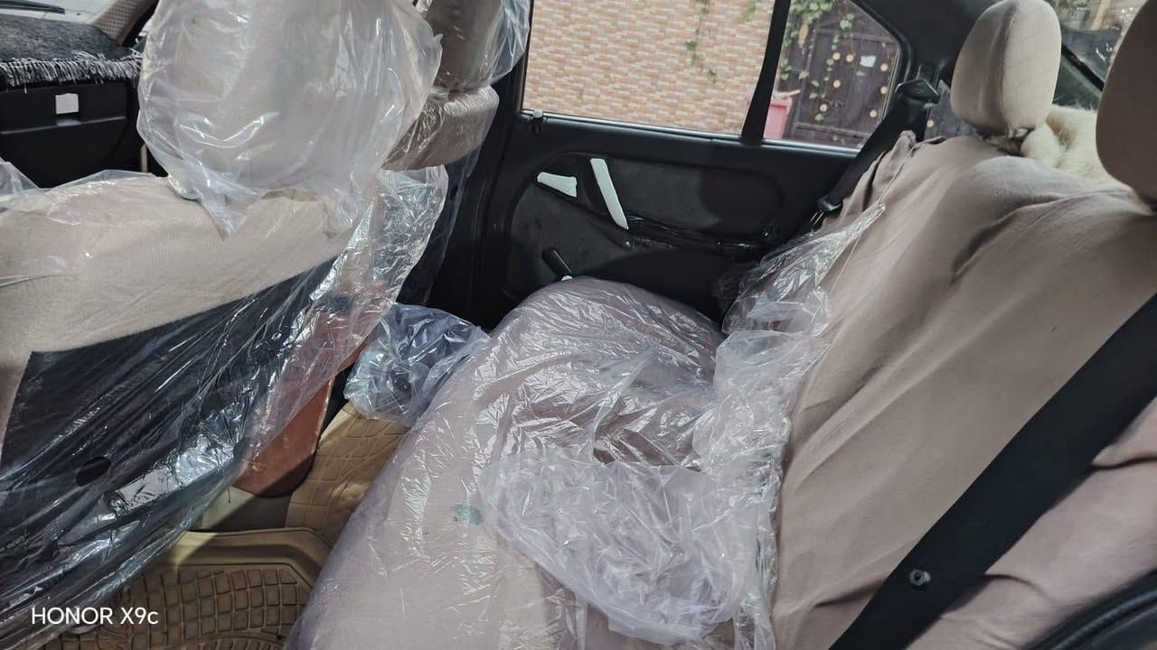 اوميكا/20/ ابلادي موديل/ ٩٢/بسمي السياره نضيفه مثل ماموضح بالصوره السنوية /٢٧/ الهلال معمر مشروع وطني نينوه لسعر٤٥ وبي مجال 
رقم موبايل ***********
***********
