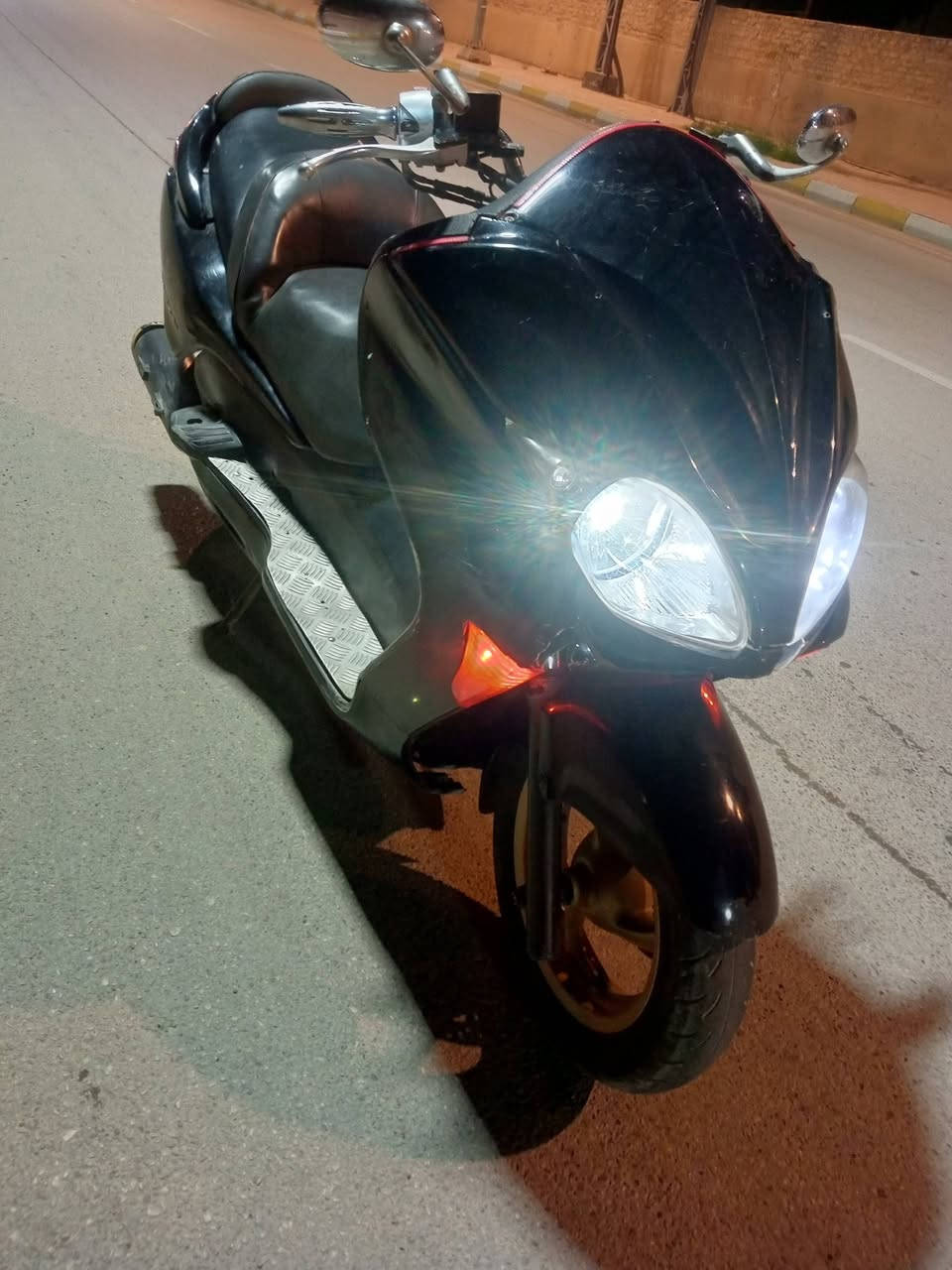 السلام وعليكم دراجة فورزة 08 للبيع *********** كوت
