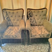 غراض للبيع • اثاث • كنبات • ديكورات منزلية • مستلزمات منزل • كريعات