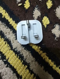 شاحنة إيفون الأصلية ذات الشحن السريع للتواصل٠٧٨٧٥٨٥٥٠٥٠