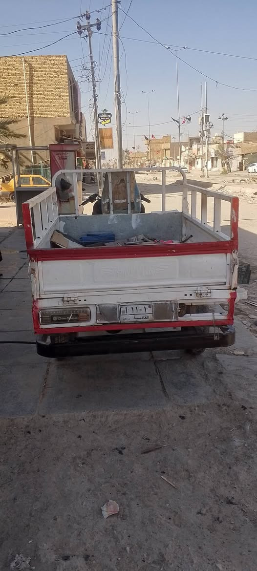 سلام عليكم شباب ستوه البيع ستوته رقم ابيض رقم قادسيه  ستوته كامله ماعيزه برغي  ستوه نكره سلف ستوته سنويه قبلك وي راحيه الاصلي المكان الدوانيه )) مليون )( وربع ميه ()  بيه مجال ؟ ***********
