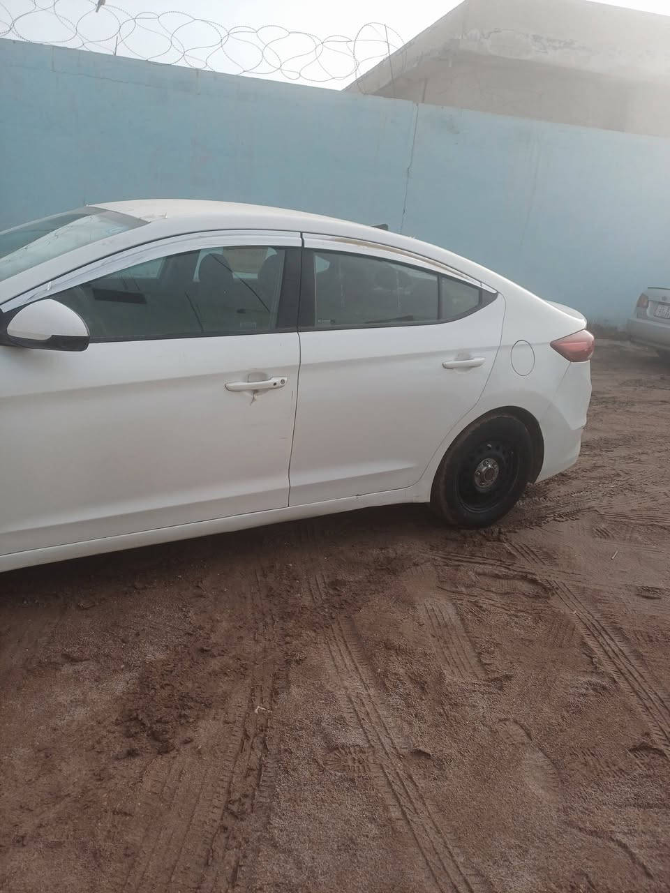 ا النتره لون ابيض. موديل 18 وارد امريكي 
 بصمه تشغيل ابصمة ابواب مكينه تيربوو 
جاهزه محرك كير صدر تبريد رقم بغداد ماشيه 100 فقط 
السعر 102$بيه مجال علمآ بيها صبغات سبب تكشير وريدلها ترتيبات  حادث امريكا فقط جاملغ تبديل والباقي  ليبل واحد بدون اي حادث قوي فقط تكشير وين متحب تفحص افحص   ***********
