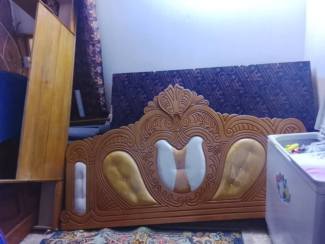 غرفه للبيع سعره 600الف مستعمله بس جديده ونضيفه استعماله اشهر بس الي يريد يراسل على الصفحه  موقع بغداد طالبيه  فلكه 83


**إذا كنت صاحب هذا الإعلان وتريد حذفه لأي سبب، رجاءا أرسل رسالة إلى الدعم الفني**