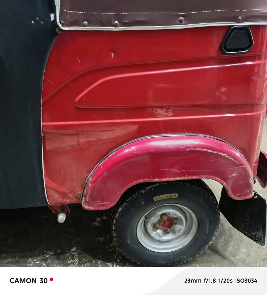 السلام عليكم مكلف بنشر
تكتك 22 شهر السابع مرقمه بغداد 

 
تكتك لاضربه ولا صبغ فقط ملاحظات 

وبيها بدايه خياس بالدوس 

مكاني الشعله شارع الخمسه كيلو 

السعر 9 وبيها مجال 

+964 772 613 6459

هذا رقم راعيها بي واتساب


**إذا كنت صاحب هذا الإعلان وتريد حذفه لأي سبب، رجاءا أرسل رسالة إلى الدعم الفني**