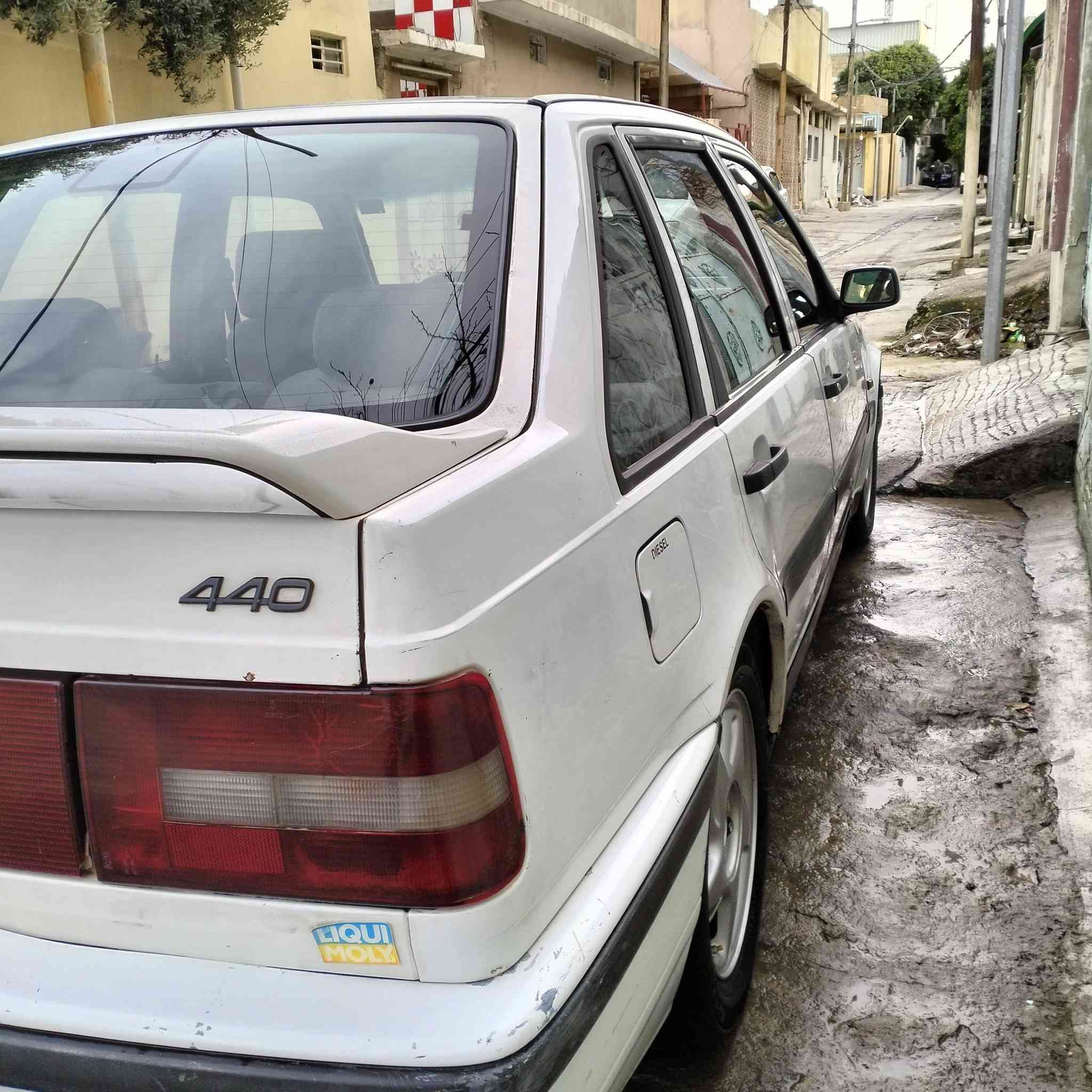 فالفو موديل 1993 وضع بلادي مابيها صبغ مكينه كير شرط 
السياره متعوب عليها مكفوله من كل شي 
مال جنيا والله 
  تبريد شرط

السياره ب اسمي 
 شرط التحويل
 السنويه  2026

 سنتر لوك ويل كب اصلي 
 جامات الامامي كهرب مرايات تحكم كهرب
السعر والتفاصل على 
الاتصال بالرقم 
***********
