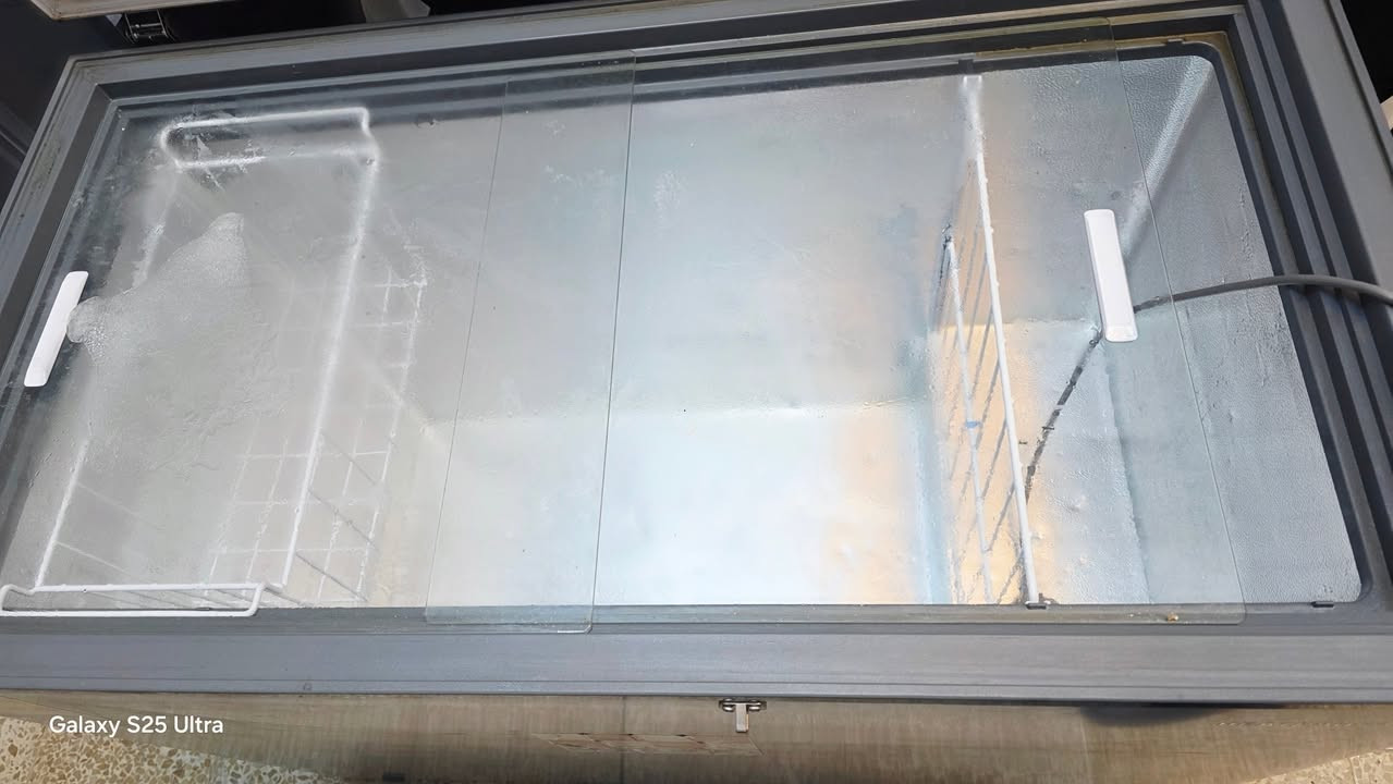 ❄️مجمدة هيتاشي 15 قدم مستخدم شهرين فقط وضع شركة وبشرط وضمان 👍 
#معرض_الجوهرة_للاجهزة_علي_نشوان💎للعروض خاصة والتخفيضات وبيع #نقد_اقساط 👌 
موصل / حي القادسية الثانية مقابل بدالة الزهور مجاور مول الكوثر 
📞***********📞
☎️***********☎️
متوفر توصيل جميع محافظات العراق 🇮🇶
