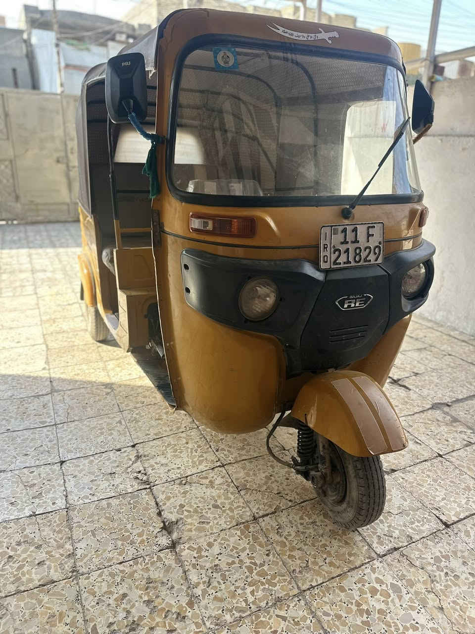 السلام عليكم تكتك للبيع 20 شهر 12 باسمي تحويل ثاني يوم ***********
