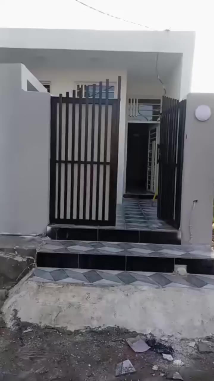 🏠 دار للبيع في ديالى بعقوبة بهرز حي الشرطة
- مساحة: 100 متر
- بناء حديث غير مسكون
- الموقع: قرب جامع الشكور أو مدرسة السدن، فرع 6
- السعر: 45 مليون، بيه مجال

للاستفسار: *********** أو ***********
