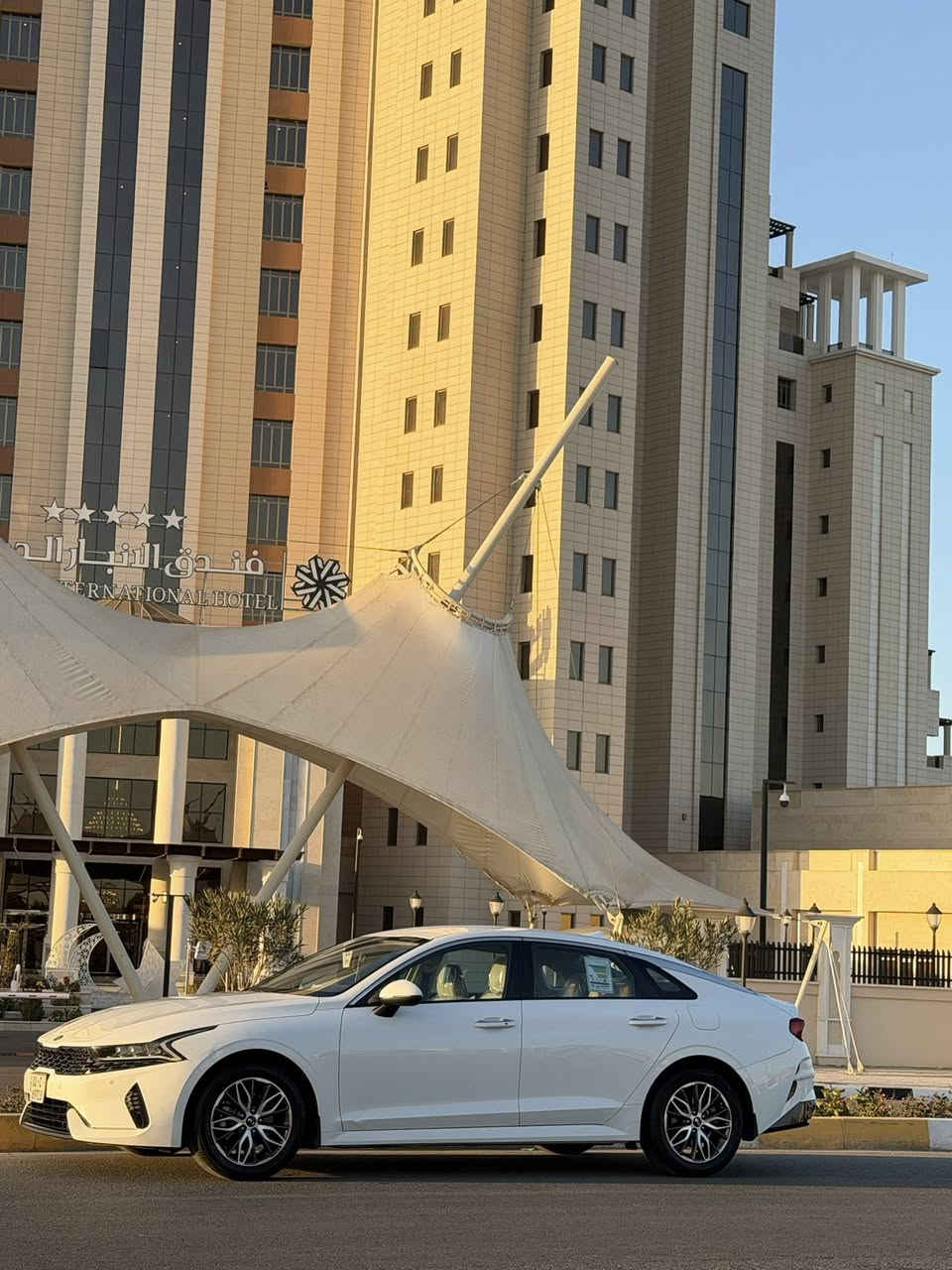 سلام عليكم
رمضان كريم 
كي فايف 
موديل 
21 كفاله 
خليجي 
محرك 
200
سعرها 
175
اتصال تدلل 
***********
