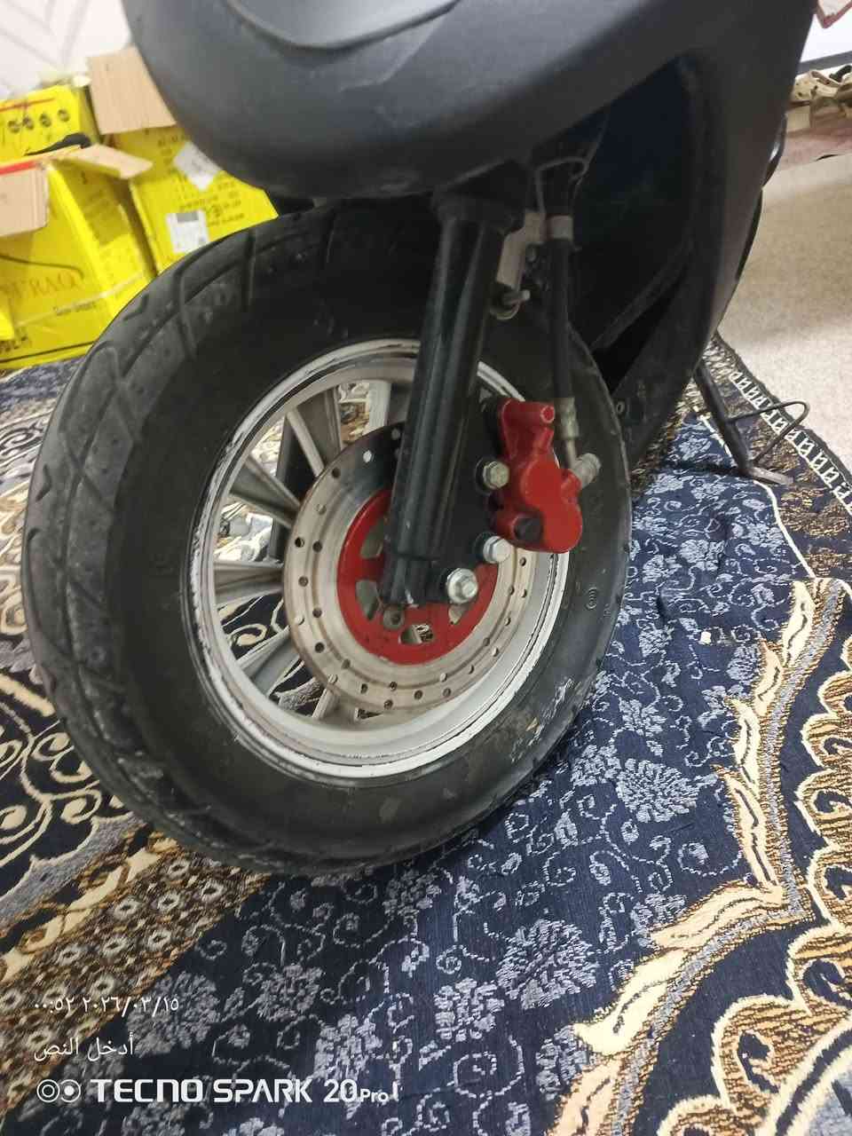 ماكس عدلة للبيع
كلجات جدد ✅
 
راجز جديد ✅

عداد الكتروني ✅
ماكس
ويالة نضيفة✅ 

نقصهة فقط سلف 

ولهورن ينرادلة بس دكمة ✅

كهربائيات شغالة ✅

هندر واحد شتة صيف صبح عصر الدراجة انضف من الي بالصورة ✅

صالنصة FM ✅ 

السعر 400 وبيهة مجال بسيط دراجة حلوة ما متعبهة مكاني كربلاء حي العسكري رقمي ***********
