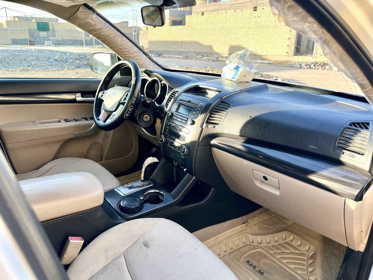 السلام عليكم
سورنتو2011 

خليجي كويتي نص فول 

6سلندر 

مكفولة كفالة عامة 

مراوس


**إذا كنت صاحب هذا الإعلان وتريد حذفه لأي سبب، رجاءا أرسل رسالة إلى الدعم الفني**