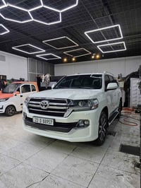 لاندكروز ٢٠١٩ مكفوله GXR  ماشيه ٨٥ الف   للاستفسار : ٠٧٨٠٤٨٥٤٩٣٨