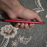ايفون ١١ • ٦٤ • احمر شخط