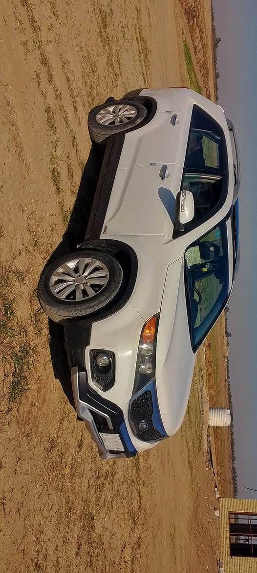 سورنتو خليجي فول مواصفات موديل 2010 محرك سته سلندر سبعه راكب بصمه بنراما كشن كهرباء كامره دفع رباعي سياره بيه اربع قطع صبغ ابيع حزام بدون اي دواخل كير محرك حداديه تبريد كهربائيات نضيفات سعره 138 مجال حق الجيه بابل الحمزه الغربي خارج ***********
