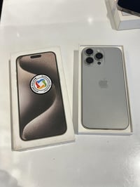 بيع او مراوس 15بروماكس 256 بطارية 🔋86 شرق اوسط نظافة 100‎%‎ 0781103221...