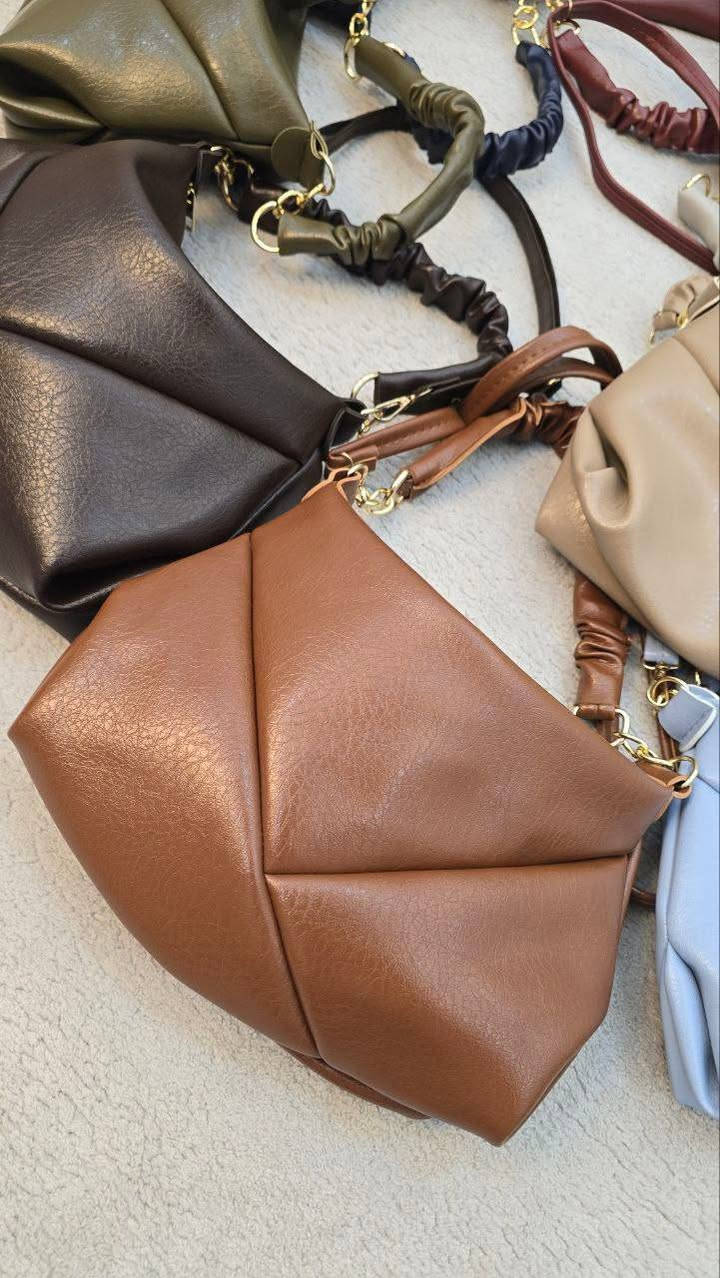 كوالتي 💯
العرض ↔️ 30
الاوتفاع ↕️ 23

https://t.me/lulubagsstyle رابط قناة
متوفر جمله


**إذا كنت صاحب هذا الإعلان وتريد حذفه لأي سبب، رجاءا أرسل رسالة إلى الدعم الفني**