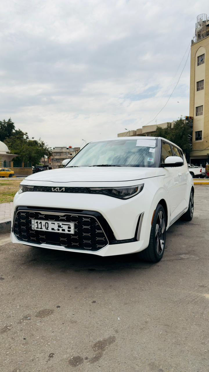 السلام عليكم
سلام عليكم

للبيع كيا صول موديل 2023  جتي لاين 

حجم المحرك 2000 دوش ماشيه 42 الف

اعلى فئة  بالصول فول  موصفات خاصه تجي فتحه وبصمه وشاشه ايباد وبجم عدسه زنون بلادي سايد بريك بصمه ابواب بصمه 

كشنات كهرباء كشنات تدفه شاحن وايرلس تبريد بيانو رادار امامي شغال رادار خلفي رادار يمنه ويسره حساس اطارات كشاف امامي شغال نضمه قياده

 السياره جديده كلش 

لد امامي شغال لد خلفي شغال اشاير بل مري ولكب كروم حجمه 18  وبيبان حمر بلادي اناره داخليه دمام صوت امامي وخلفي 

 تشغيل عن بعد اطفاء ذاتي 

انضمه قياده السياره وارد امريكي 

ايرباك بردة مبدل باب خلفي اصلي نفس لون صبغ من جاملغ صور الحادث مرفقه   

السيارة بأسمي 
مكانها  بغداد المنصور 
للأستفسار ***********
