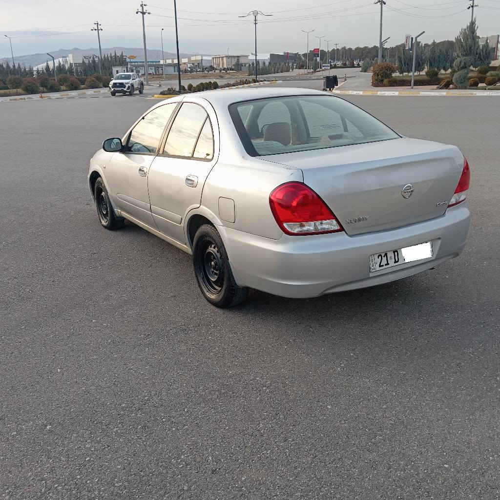 نیسان سەنی یابانی سلفەر مۆدێل ٢٠١٢ گێڕ اۆتۆماتیک مەکینە ١٦ ڕەش سۆبەر سەیارەکە کەلەو عەینەکوسویچ گۆنترۆڵە ٤ جام کاڕەبایە ناوزەردە ٣بارچەی بویاخە بی ناوگرتن گێڕو مەکینەو تەقەو رەقە تەبریت بەشەرت سەنەوی رەقەمی تازەیە  سعر ٩٧ گڵاو معامەلە لەسلێمانی زم *********** فایبەڕ واتساب لەسەرە السليمانية, العراق
