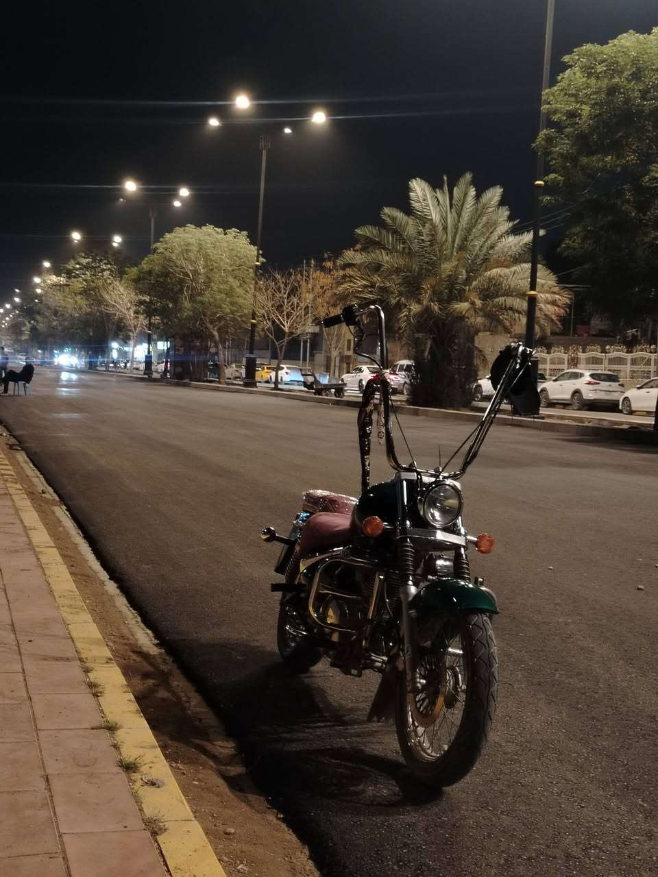 هارلي فيراكو محور مكينه للبيع
صبغه جديده دوشمه جديده كهربائيات كلهة شغاله نكر سلف وطلع ماعايزهة شي او بيهة ستيرن عالي او كو ناصي حسب رغبتك 
الدراجه اوراق اصولي 
السعر 650 او بيهة مجال 
الشراي يتصل ***********
