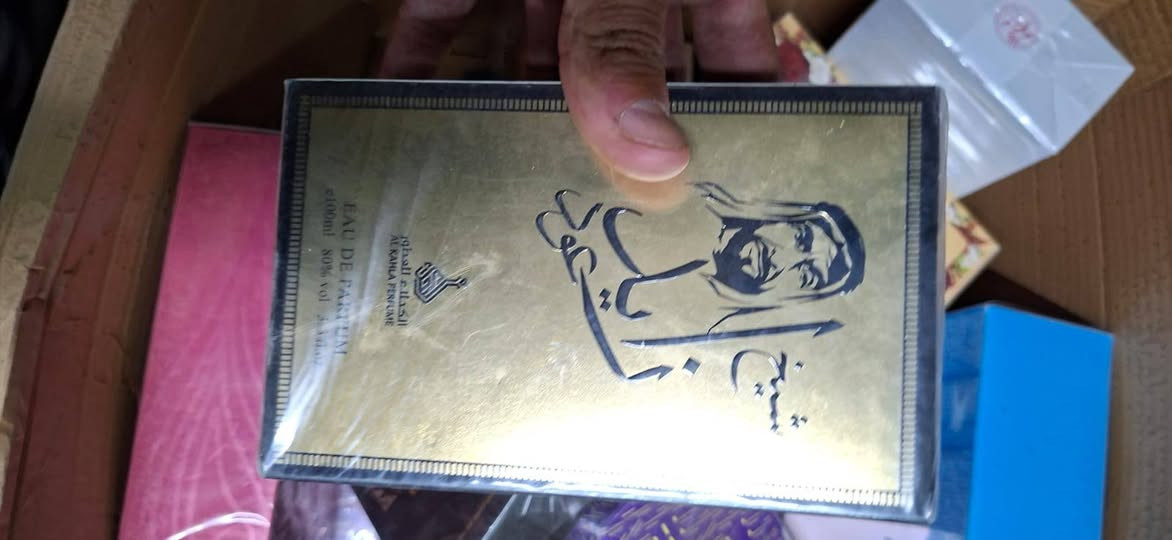 عطور ماستر كوبي خليجي بسعر مناسب القطعة  ب 5 الي ياخذ  شلعه اله خصم  متوفر توصيل لكافة المحافظات 
للحجز مراسله الصفحة أو واتساب ***********
