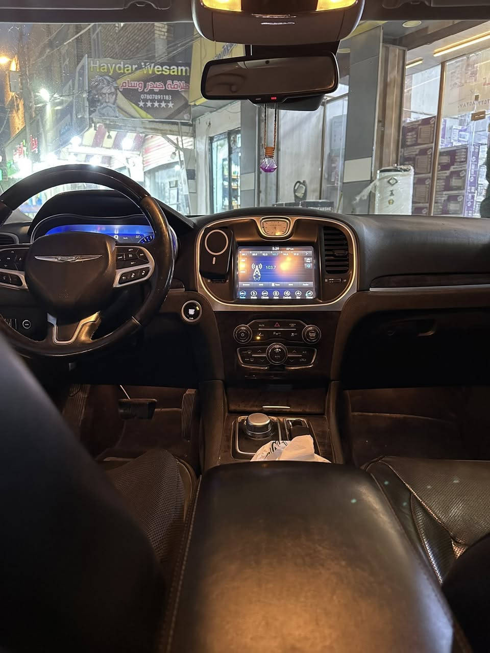 سلام عليكم
اوباما2018 مرمزه2020

السياره فول عده البنرامه 

السياره داخله كفاله فقط دعاميه وبيها بعض الملاحضات 

سياره حره 

مواصفاتها 

كشنات تدفئة تبريد وتدفئه بل كراسي الخلفيه ردار امامي رادار جانبي تحديد مسار خروج من المسار حساسات امامي خلفي فول السياره وجاهزه تحويل ومداور ثاني يوم تخم تاير جديد ويل مكسيكي حجم ١٨ اشاير بل مري مري قلاب 

السعر 230 وبيها مجال بصيط  للشراي مكانها ناصريه مركز 

للتواصل ***********
