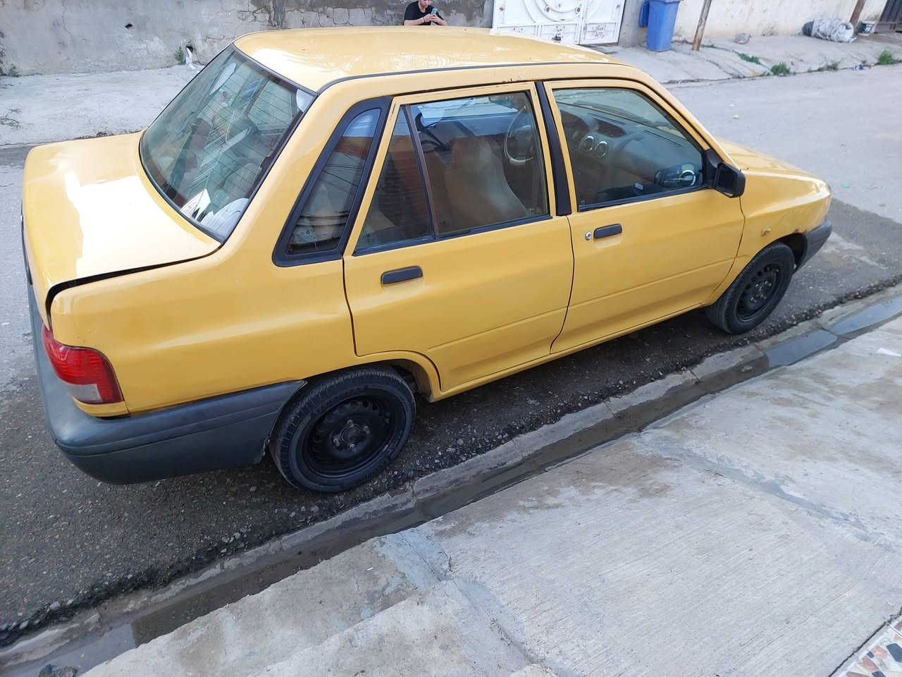 السلام عليكم سايبه 2014 جير ومكينه كفاله سياره مثل ما بالصور واحلى سياره ما ناقص كل شيء
***********
