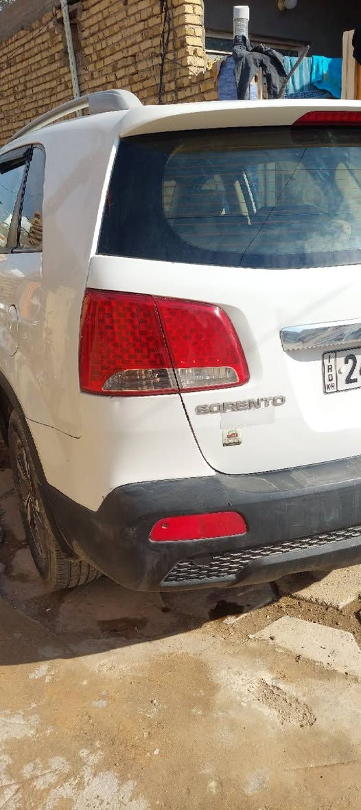 سورنتو ٢٠١٢ سياره مكفوله بيها بارد قليل خليجي حساسات كامره سته ستندر سبعه راكب في كربلاء الحر للتصال على هذا الرقم ما متواجد علفيس ***********
