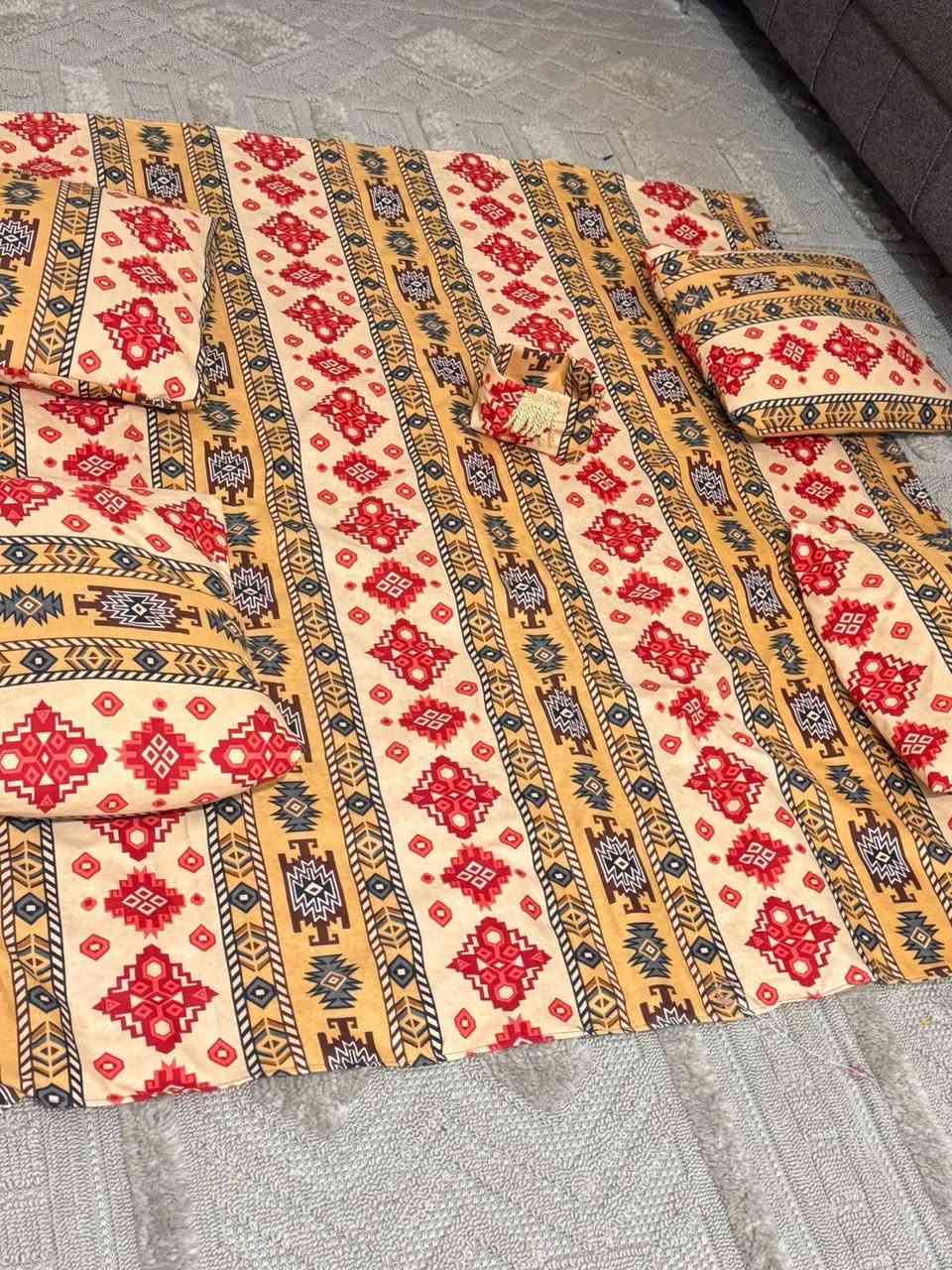 السلام عليكم متوفر مفرش رمضاني متكون من 7قطع  ويتوفر اخياط حسب الطلب مكاني ذي قار السعر 15


**إذا كنت صاحب هذا الإعلان وتريد حذفه لأي سبب، رجاءا أرسل رسالة إلى الدعم الفني**