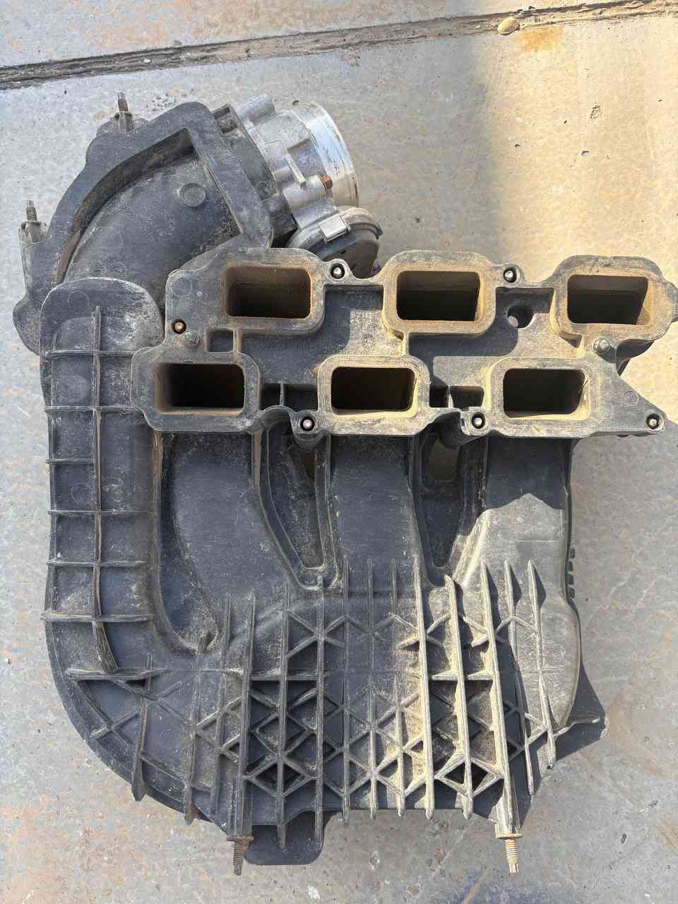 السلام عليكم اغراض جارجر للبيع مثل مموضح بالصور للاستفسار *********** واتساب
