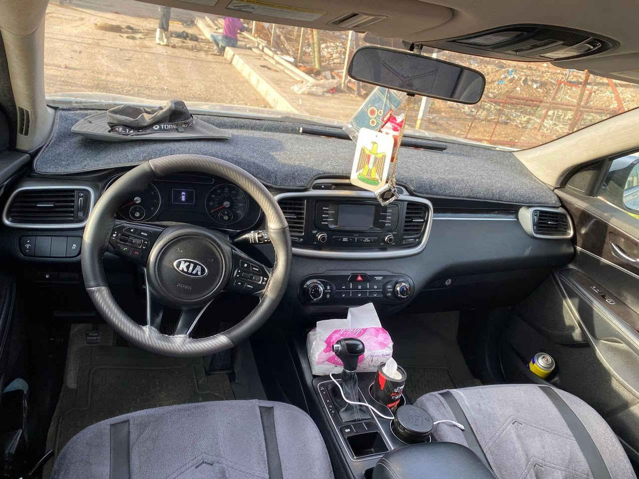 السلام عليكم سورنتو 5 راكب 4سلندر  2018 رقم نكليزي مداور شوكت متريد ضرره بابين جه اليمنه سياره حلوه وجاهزه سعر 160 
غير متواجد عل انترنيت اتصل 
***********
مكاني سماوه رميثه
مكلف بلنشر
