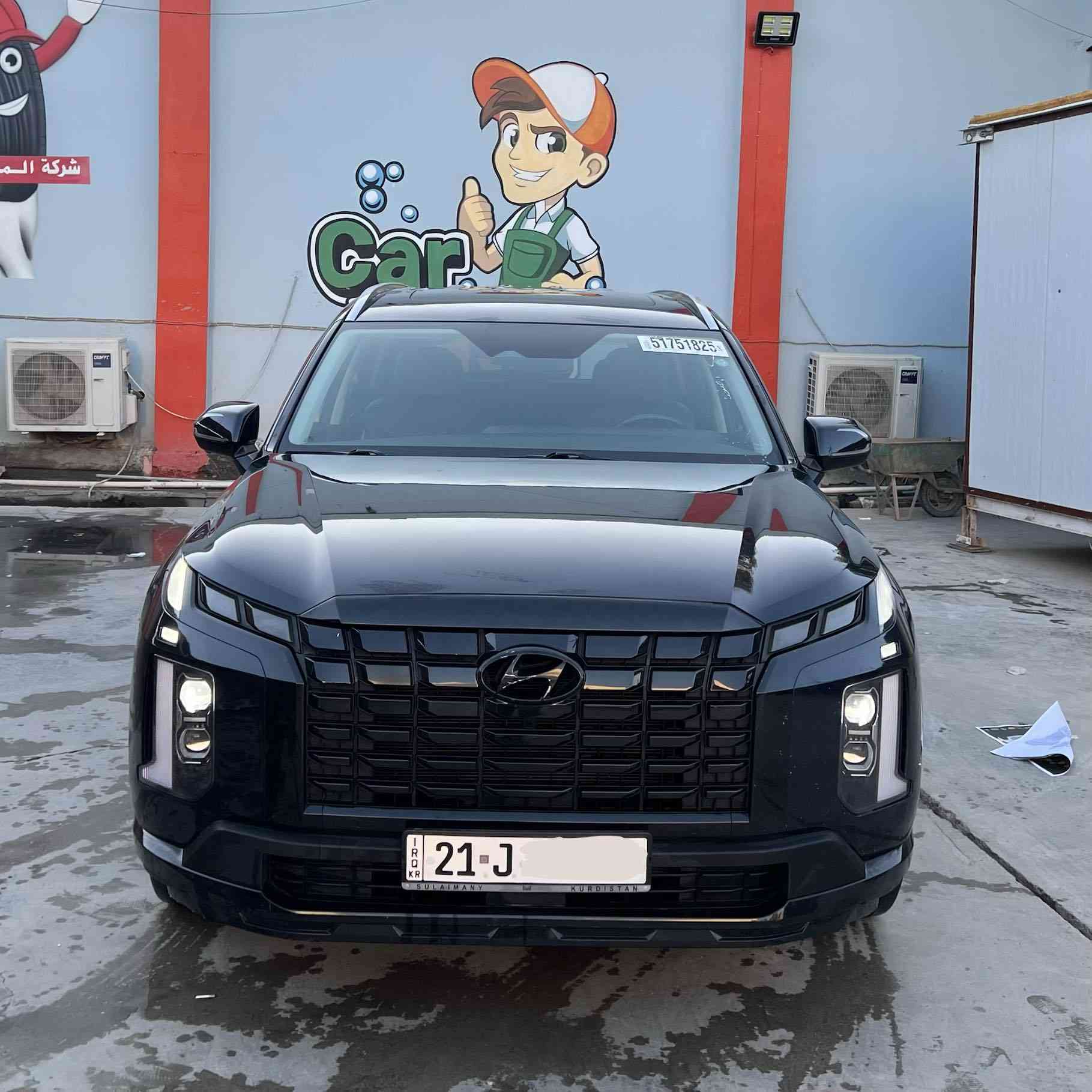 السلام عليكم 
بلسايد 2023 ماشية 24 ميل 
مواصفات : 
فتحة 
كامرات 360 
تحديد مسار 
مثبت سرعة 
خمس وضعيات قيادة 
رادار وتوقف ذاتي 
صندوك كهرباء
8 راكب  
كراسي جلد وخزن ميموري 
تدفئة وتبريد لجميع الكراسي 
تبريد منفصل 
نظام سماعات هارمن كاردن
رقم سليمانية هزة وسنوية جديدة ب أسمي 
حادث السيارة موضح بالصور مبدل اللايت الأمامي فقط وبارد فوق اللايت عداها السيارة مكفولة من كلشي  
مكان السيارة ديالى - بغداد 
سعر السيارة 320 وبيها مجال بسيط
*********** 
***********
