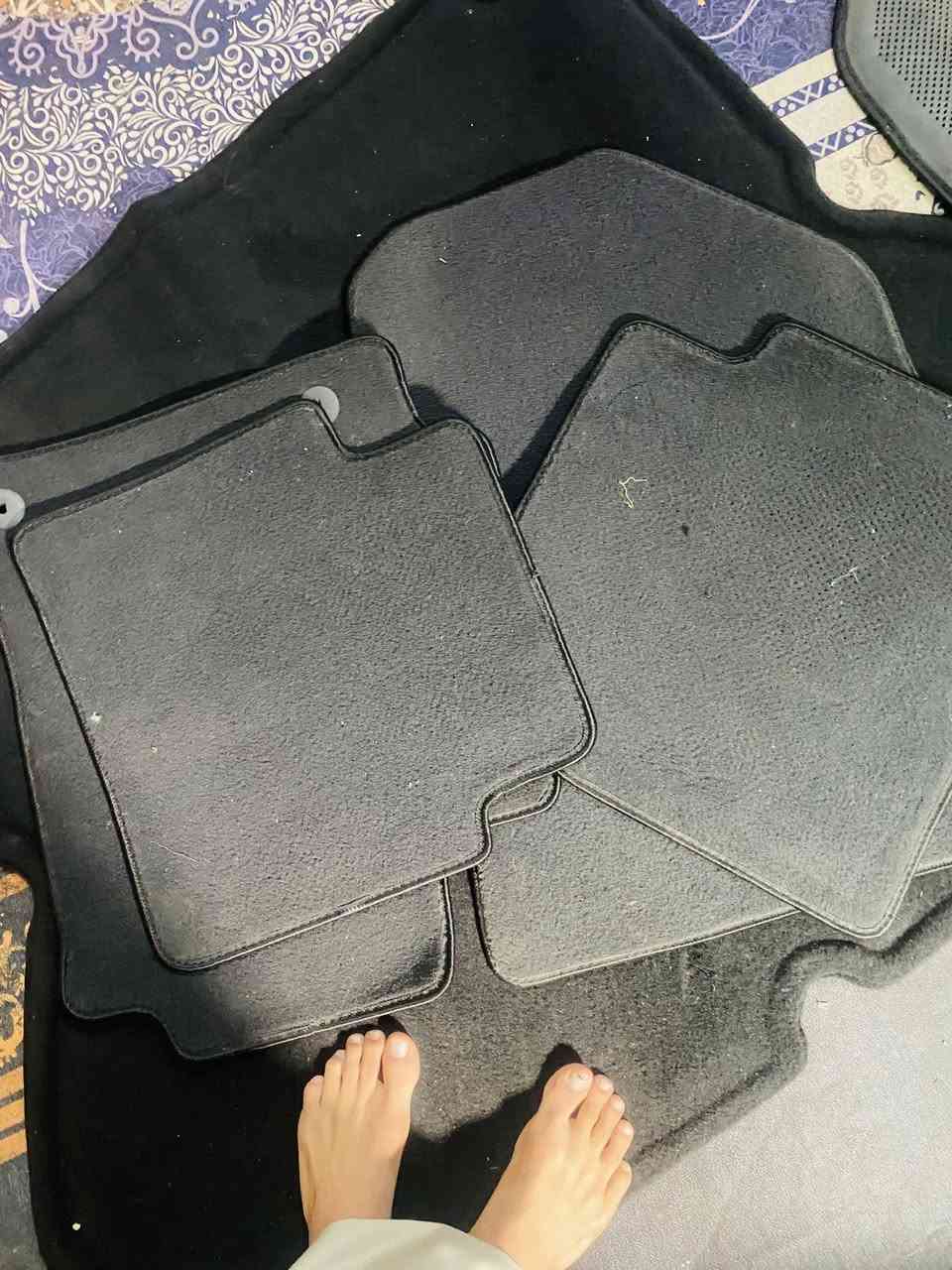 أصليات أمريكي صندوق الصدر والراكب الخلفيات وبعد  هم اكو تخم ثاني من موديل ٢٠١٧ لل ٢٠٢٥ماعندي ماسنجر ***********
