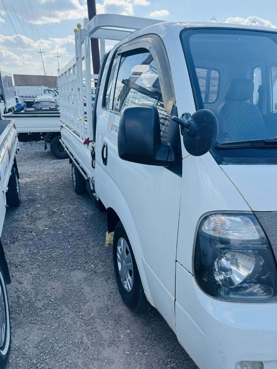 كيا بنكو مديل ٢٠١٤ مرقم ديالى سعره ١٠٧ ديالى جديده شط


**إذا كنت صاحب هذا الإعلان وتريد حذفه لأي سبب، رجاءا أرسل رسالة إلى الدعم الفني**