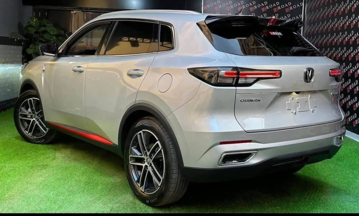 🚗🔥 لو بتدور على SUV تجمع بين الفخامة، الأداء، والتكنولوجيا… يبقى أكيد اختيارك هو Changan CS55 Plus 💥
مع تصميم عصري يخطف العين ✨
وشاشة ذكية وأنظمة أمان متطورة 🛡️
هتعيش تجربة سواقة مختلفة تمامًا 😎
ومع الليثي أوتو جروب تقدر تستلم عربيتك بـ:
✅ مقدم يبدأ من 30%
✅ بدون مصاريف إدارية
✅ بدون تأمين إجباري
✅ أنظمة تقسيط مريحة لحد 10 سنين 💸
🎯 العربية اللي هتديك شكل وهيبة وأداء في نفس الوقت!
📩 ابعتلنا دلوقتي واعرف أفضل عرض على الشانجان CS55 بلس 🔥 فادي 📞 01034377099
🚗🔥 لو بتدور على SUV تجمع بين الفخامة، الأداء، والتكنولوجيا… يبقى أكيد اختيارك هو Changan CS55 Plus 💥


**إذا كنت صاحب هذا الإعلان وتريد حذفه لأي سبب، رجاءا أرسل رسالة إلى الدعم الفني**