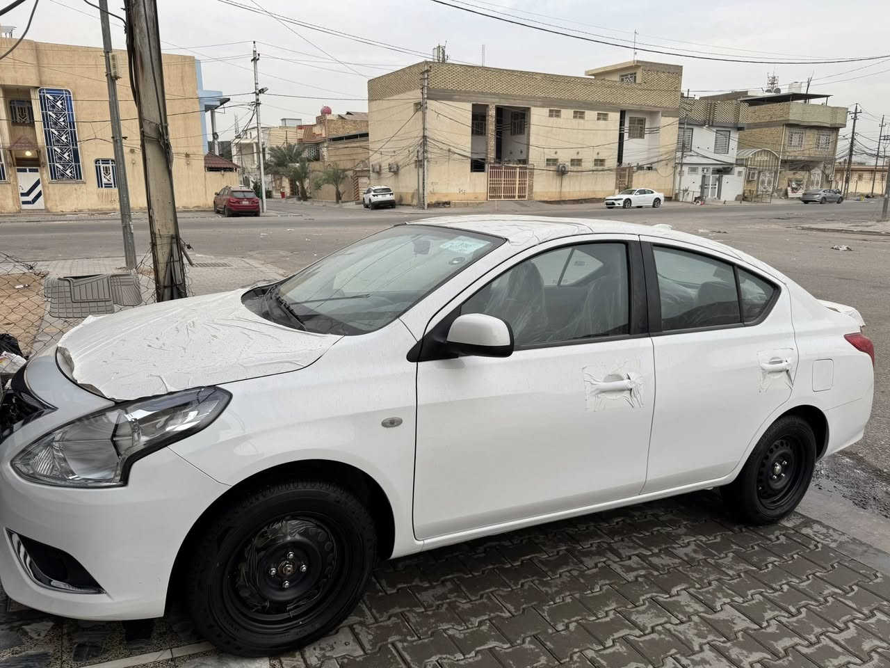 السلام عليكم نيسان صني هندي ام بليته زركه 2024 سياره ماشيه 4 تالاف بعدها ع وضع شركه سياره كفاله من كلشي تخبل سياره جديده الله شاهد واحلى من الصور مكان سياره نجف اتصال ع رقم *********** سعر خاص
